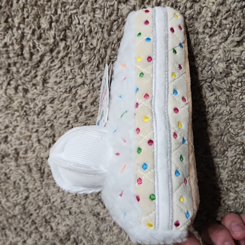 BARK! Funfuzzi Cake - Picture 3 of 3